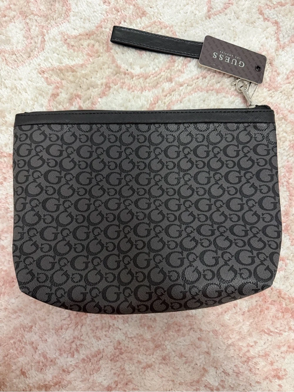 GUESS Logo Rodney Travel Wrislet Pouch